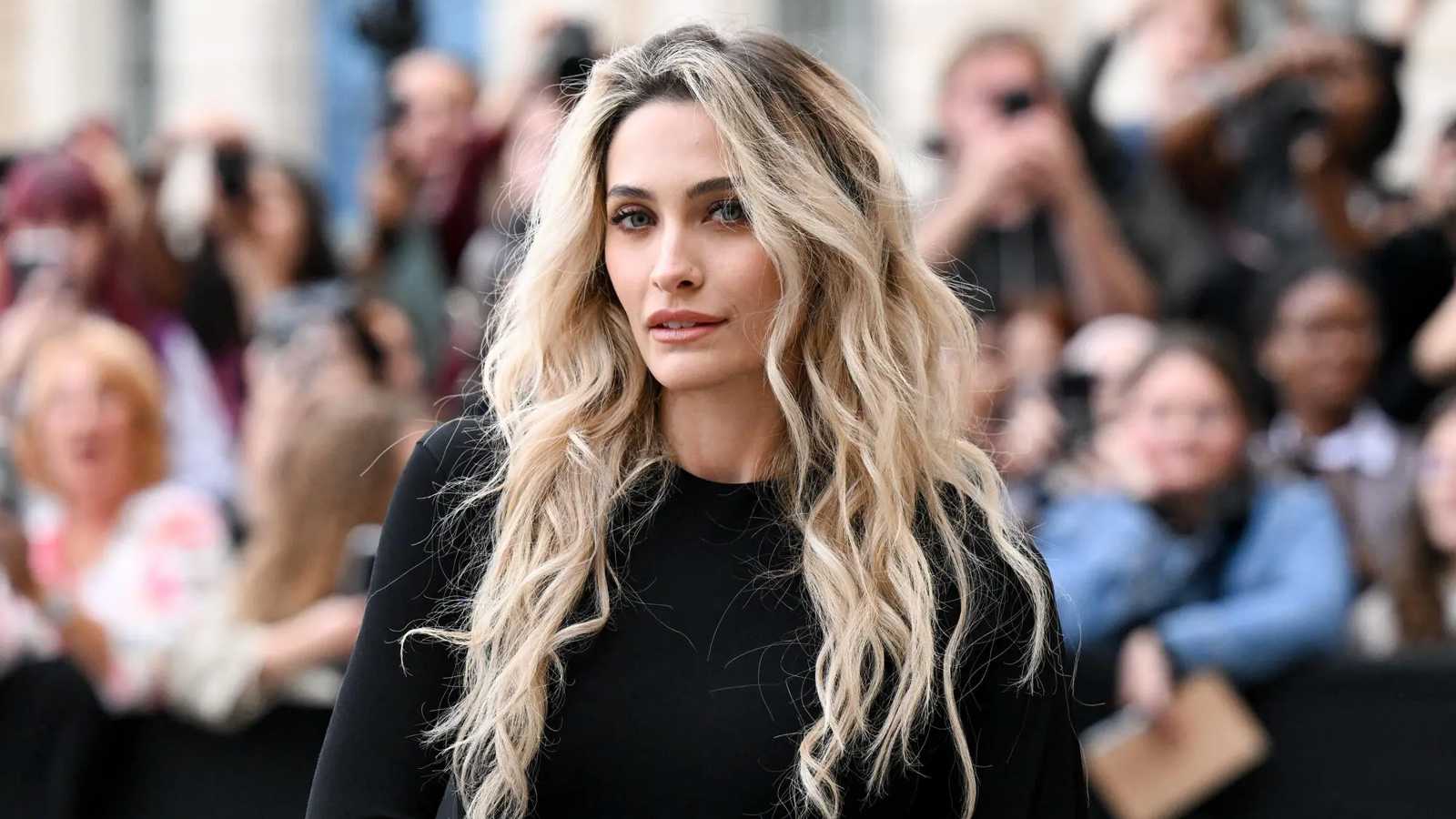 ابنة مايكل جاكسون تتهم منفذي وصية والدها بإساءة إدارة تركته