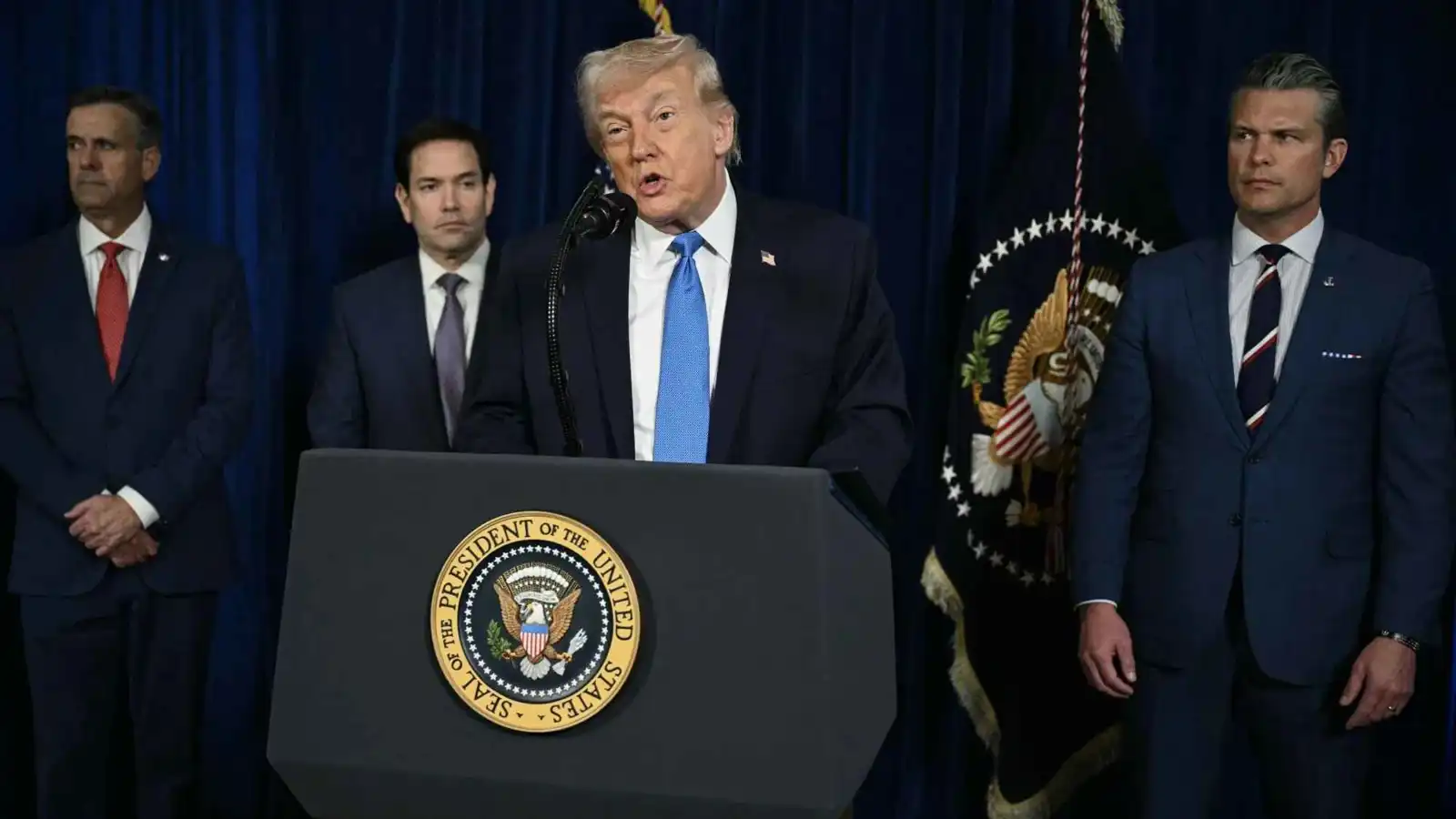 صراع نفوذ يتجاوز النفط.. ترامب يضغط لطرد العملاء الأجانب من فنزويلا