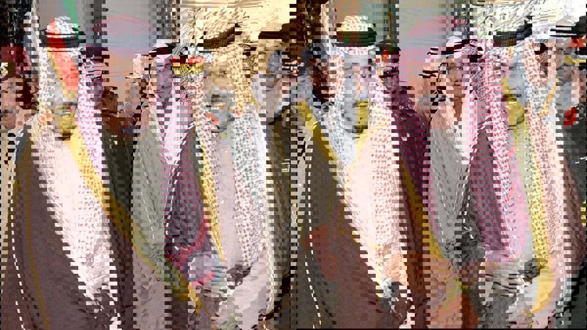 أمير الكويت في رسالة إلى الملك سلمان:  تمثيل السعودية للإمارات والبحرين ومصر يؤكد دورها الرائد