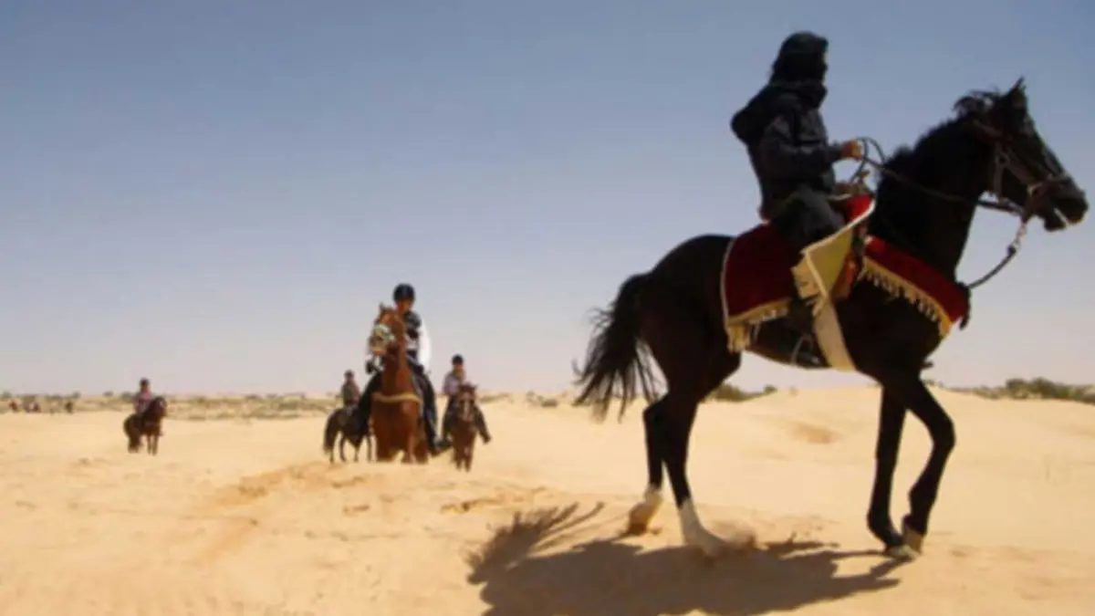 مدينة دوز التونسية تحتضن المهرجان الدولي للصحراء رغم كورونا