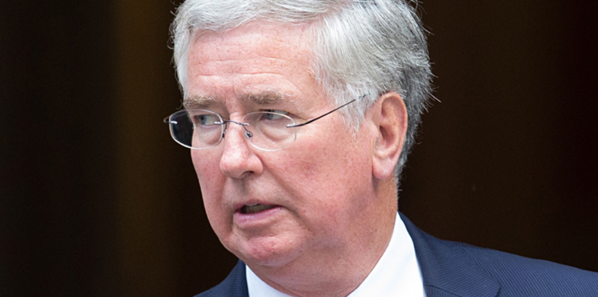 وزير الدفاع البريطاني منزعج من الضربات الروسية في سوريا