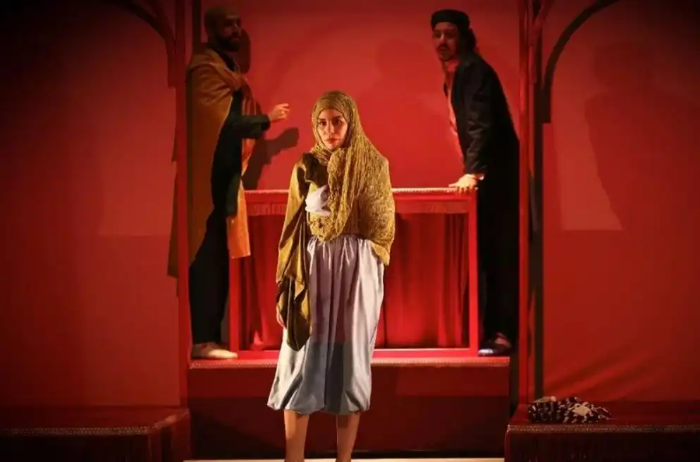 مشهد من مشرحية "ماراكداش"