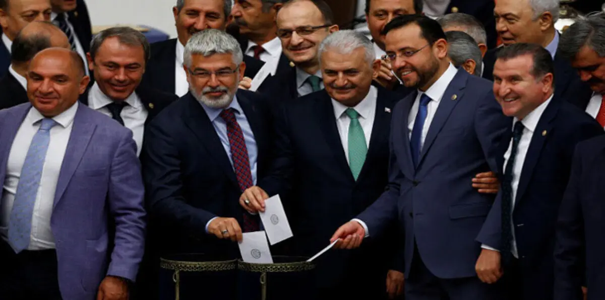 انتخاب يلدريم رئيسًا لحزب العدالة والتنمية التركي