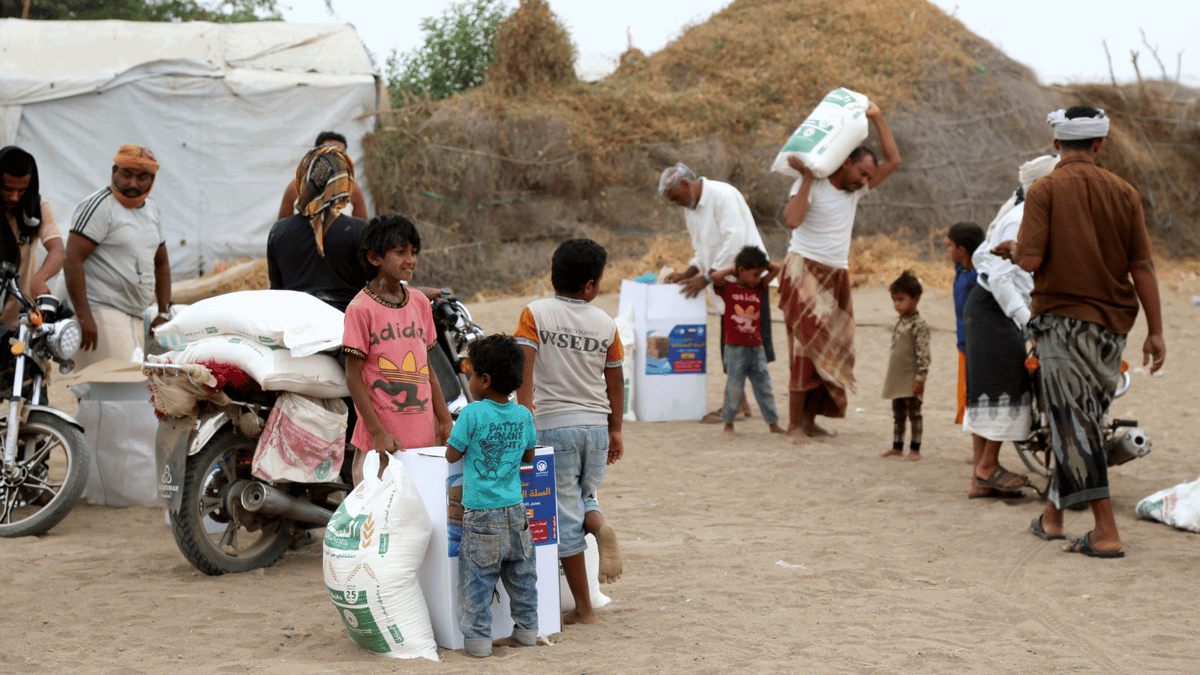 يمنيون بعد عشر سنوات من الانقلاب: حياتنا تحولت إلى
 جحيم