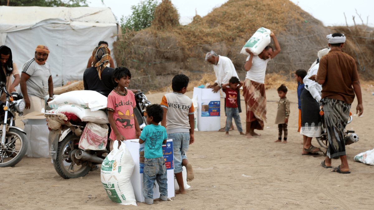 يمنيون بعد عشر سنوات من الانقلاب: حياتنا تحولت إلى
 جحيم