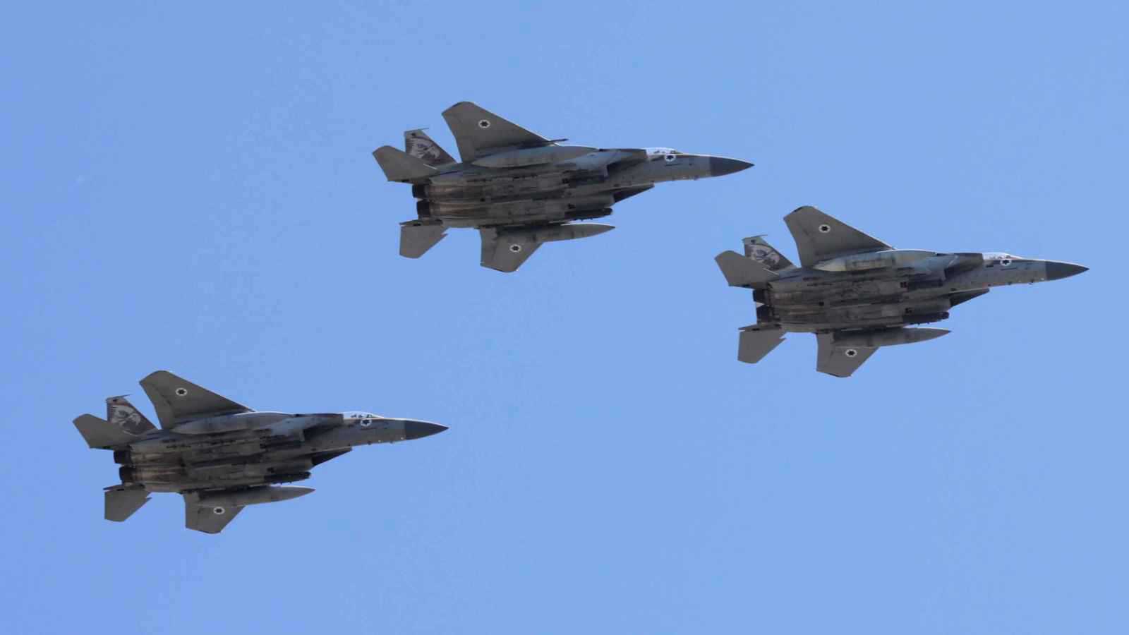 بمراقبة روسية.. اشتباك جوي إسرائيلي تركي فوق ريف اللاذقية