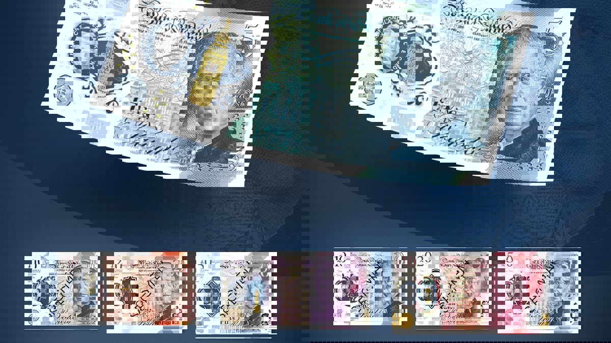 بريطانيا تكشف عن أول عملات ورقية بصورة الملك تشارلز الثالث