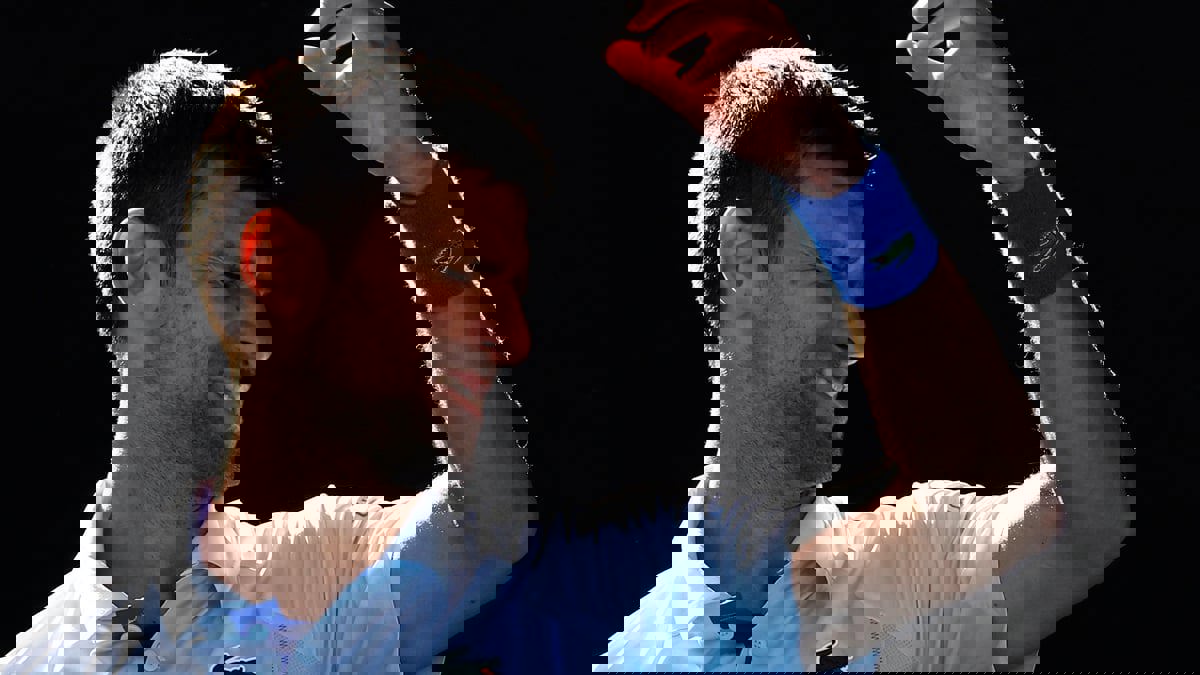 ديوكوفيتش يودّع أستراليا المفتوحة للتنس بالخسارة أمام يانيك سينر