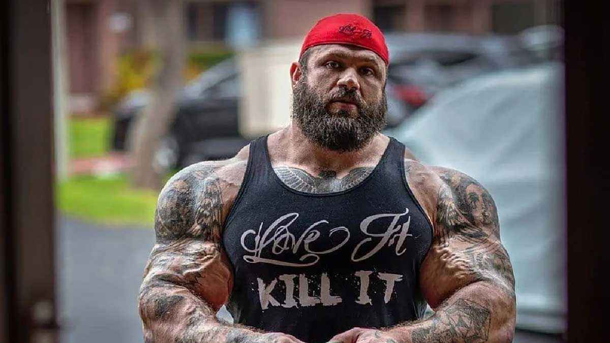 تحذير طبي بعد وفاة أضخم لاعب كمال أجسام في العالم