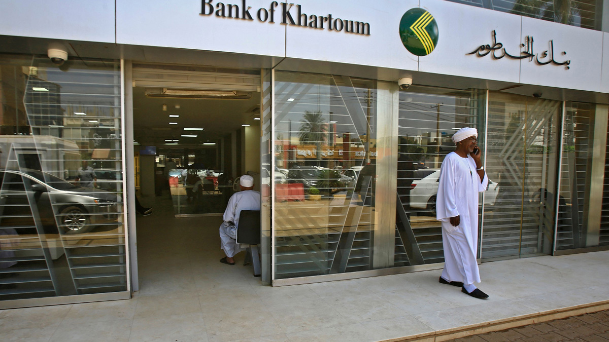 واشنطن ترفع العقوبات الاقتصادية عن السودان