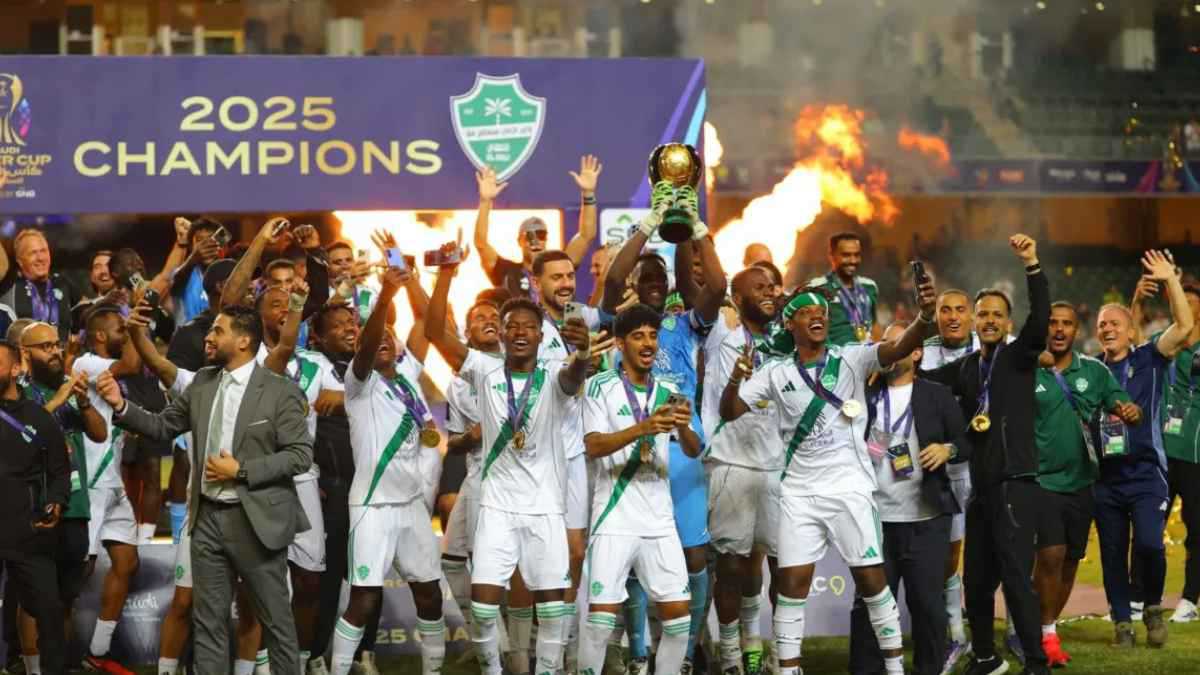 أزمة تواجه قرار "إعادة المباراة".. موعد إصدار الحكم في قضية السوبر السعودي