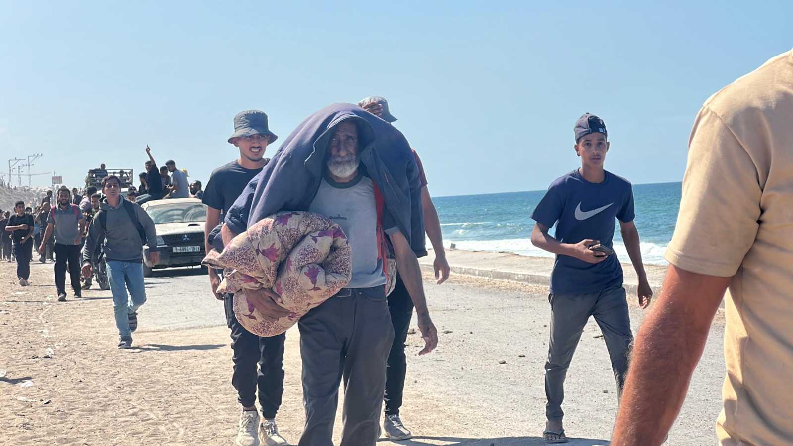 إسرائيل تعلق على وصول فلسطينيين من غزة إلى جنوب إفريقيا