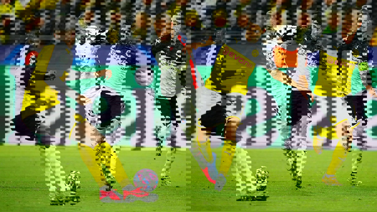 تشيلسي وتوتنهام ينافسان بايرن ميونخ على أشرف حكيمي لاعب ريال مدريد المعار لبروسيا دورتموند