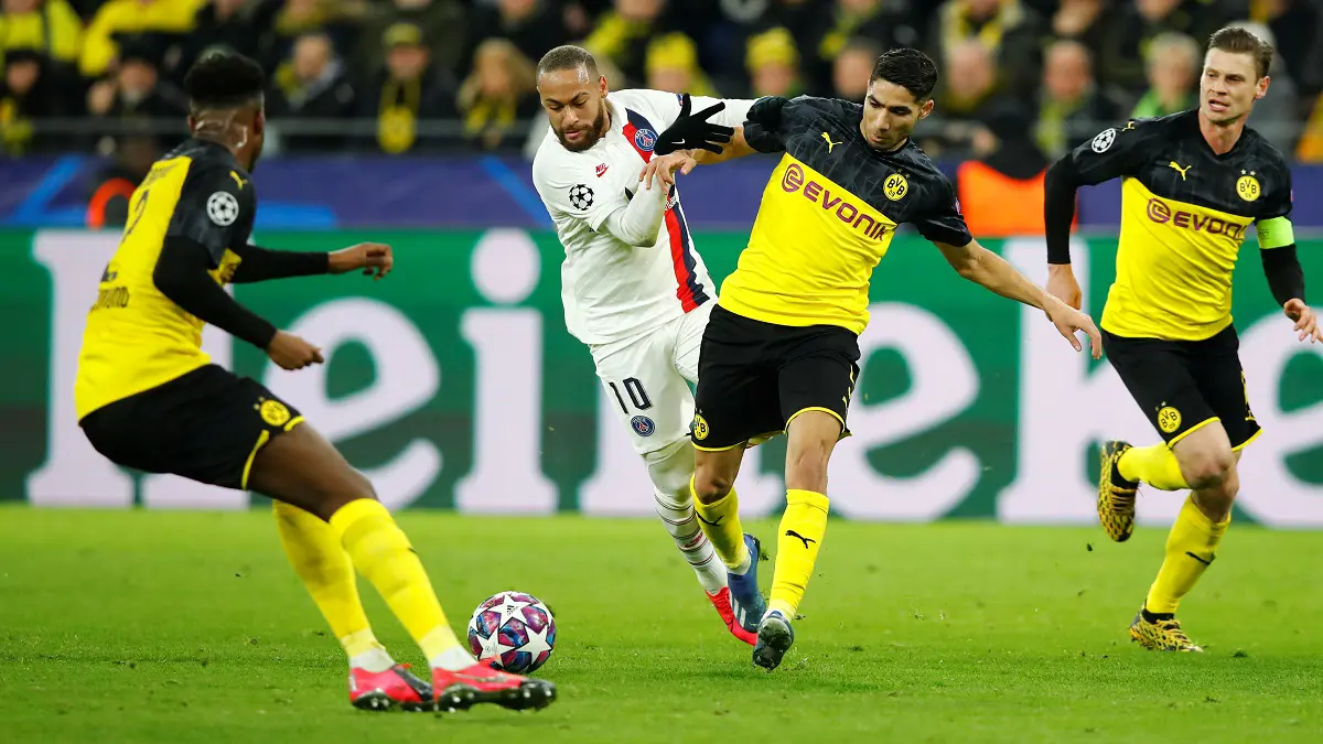 تشيلسي وتوتنهام ينافسان بايرن ميونخ على أشرف حكيمي لاعب ريال مدريد المعار لبروسيا دورتموند