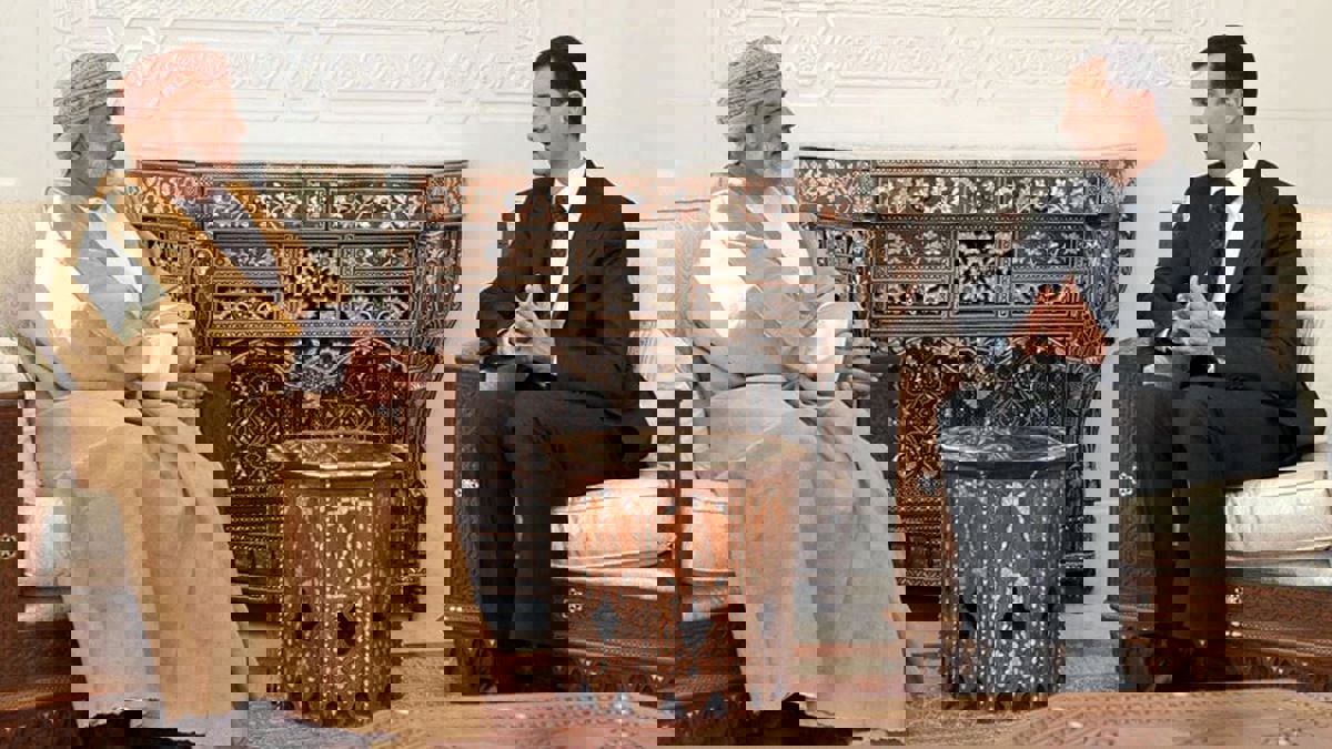 الأسد يستقبل بن علوي في دمشق