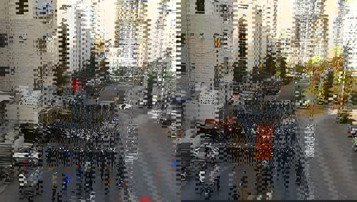 على خلفية احتجاجات المعلمين.. الحكومة الأردنية: سنتصدى بحزم لمحاولات العبث بأمن البلاد