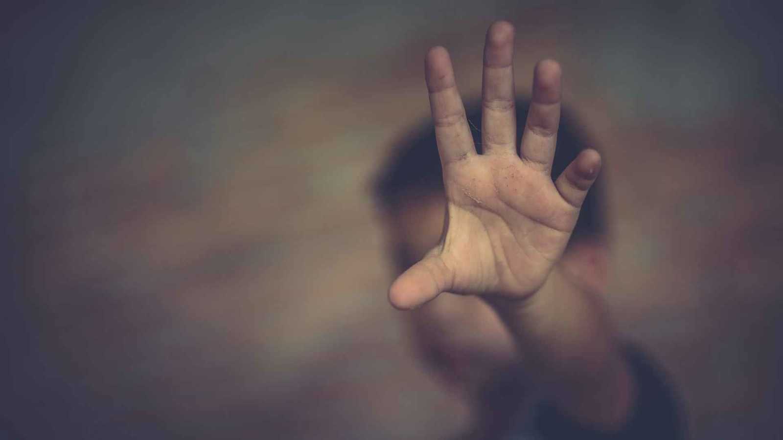 شجاعة طفل يمني تنقذ شقيقته من الخطف باللحظة الأخيرة (فيديو)