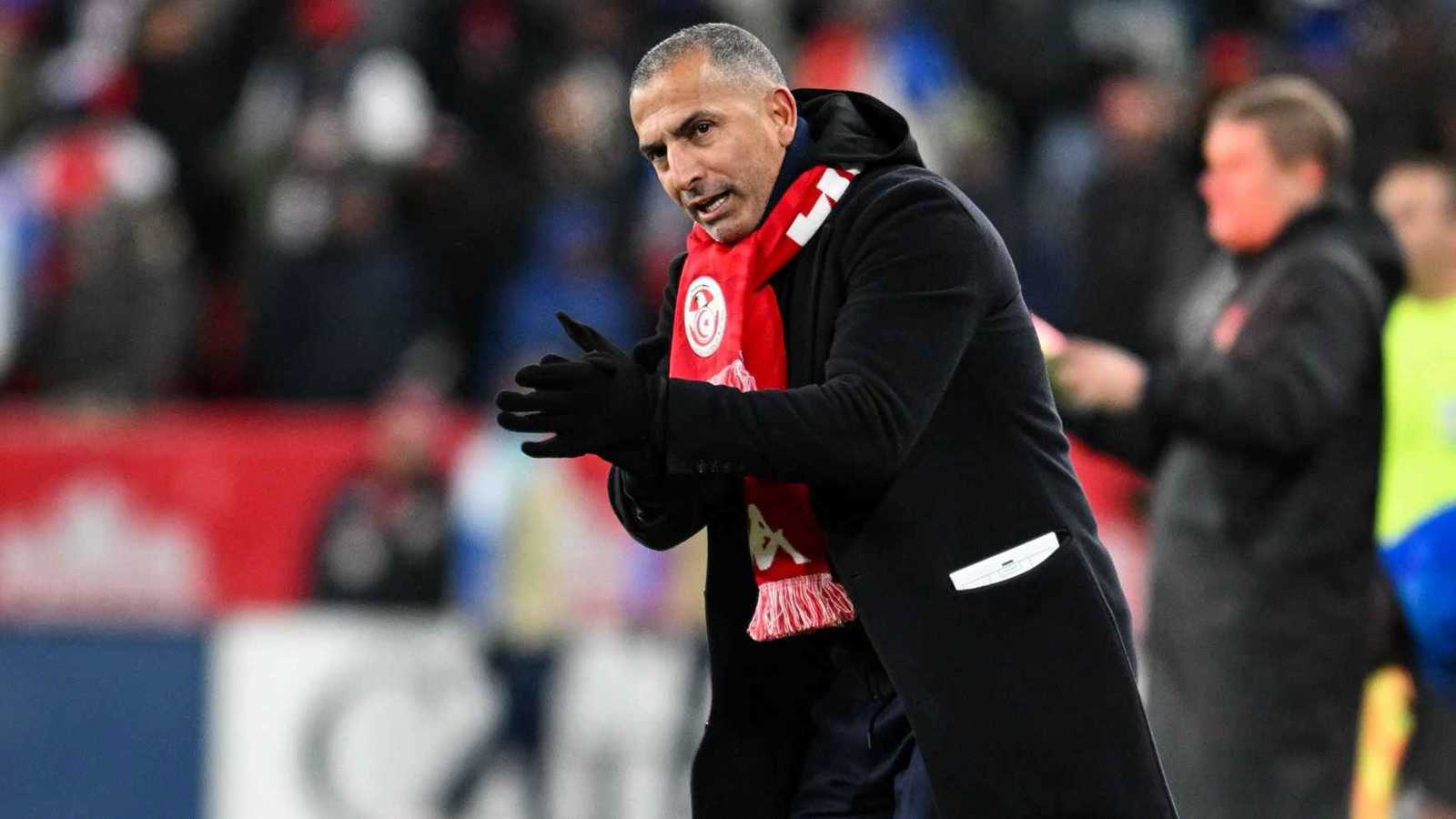 صبري اللموشي: جماهير الكرة في تونس لا تهتم بالمنتخب بل تبحث عن مصالح الأندية 