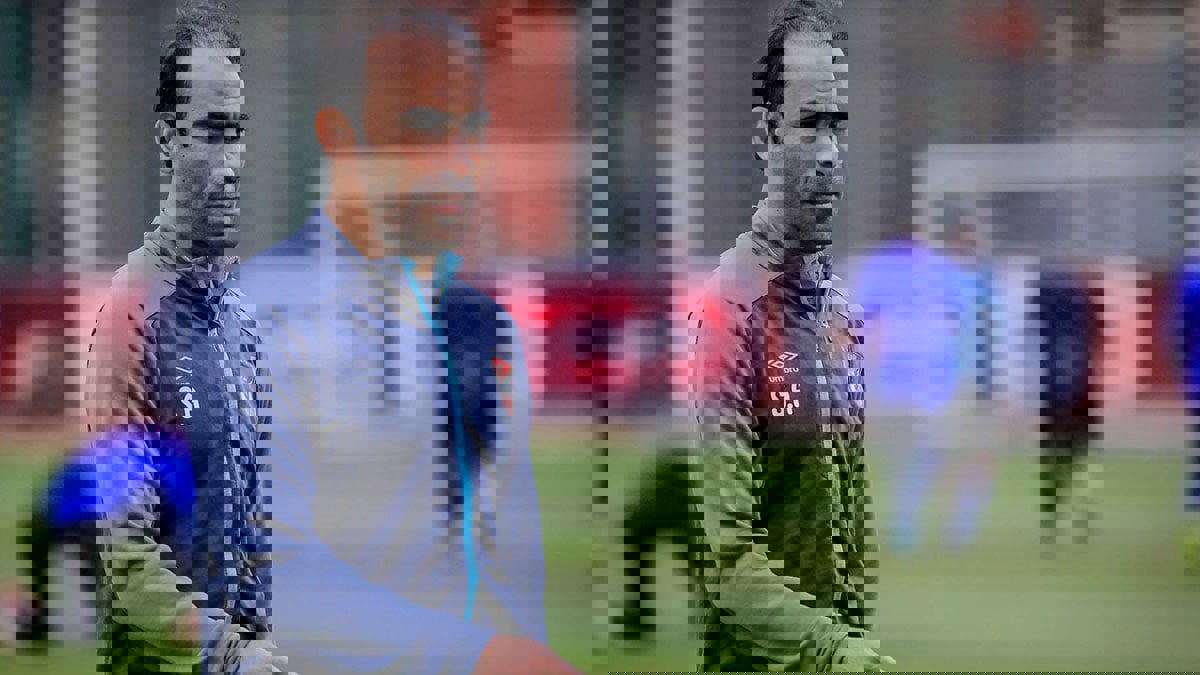 النادي الأهلي المصري يقلص صلاحيات سيد عبدالحفيظ بعد ظهوره في برنامج "رامز مجنون رسمي"