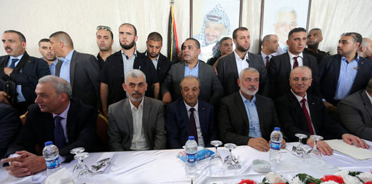 بعد المصالحة الفلسطينية.. إسرائيل تلوح بـ"سلاح حماس" لتقويض جهود السلام