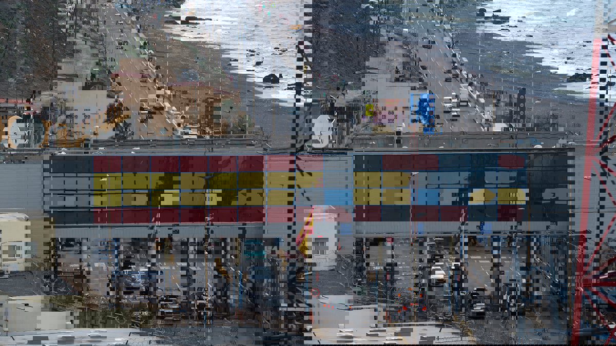 بعد إغلاقها عامين.. المغرب وإسبانيا يعيدان فتح حدودهما البرية