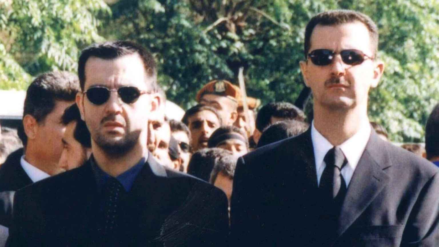 "أرجيلة في قلب موسكو".. أول ظهور لماهر الأسد منذ سقوط النظام (فيديو)