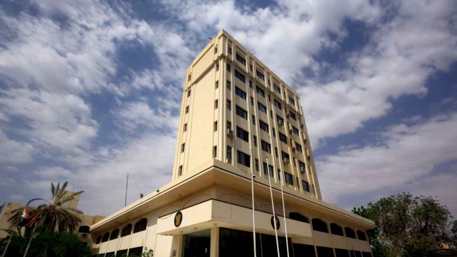 إريتريا تطرد السفير السوداني