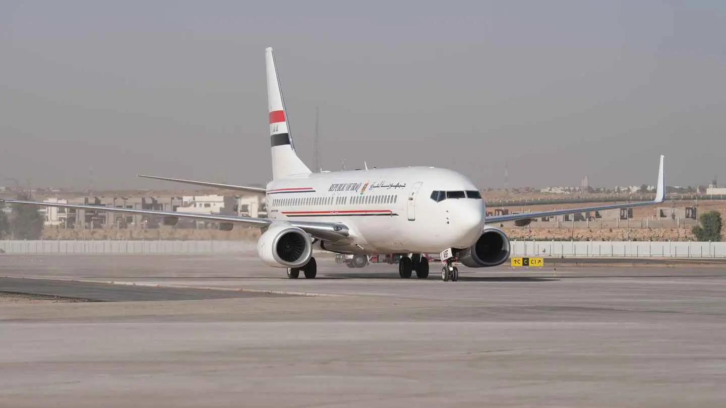 العراق يفتتح مطار الموصل بعد أعوام من دحر داعش (فيديو)