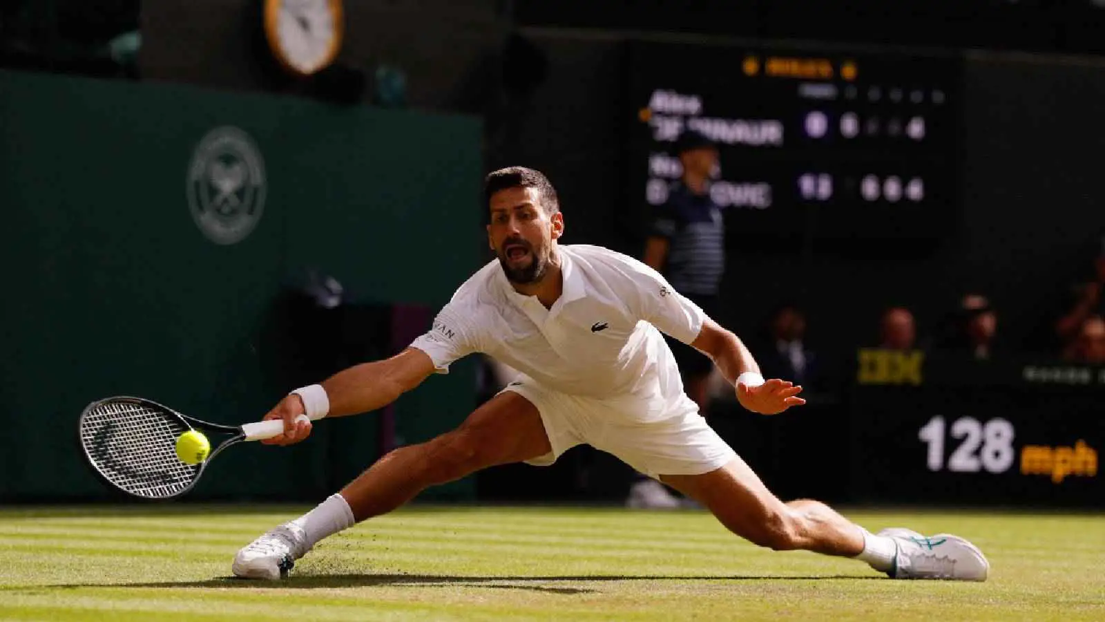 "ديوكوفيتش" يتأهل إلى ربع نهائي ويمبلدون للتنس (فيديو)