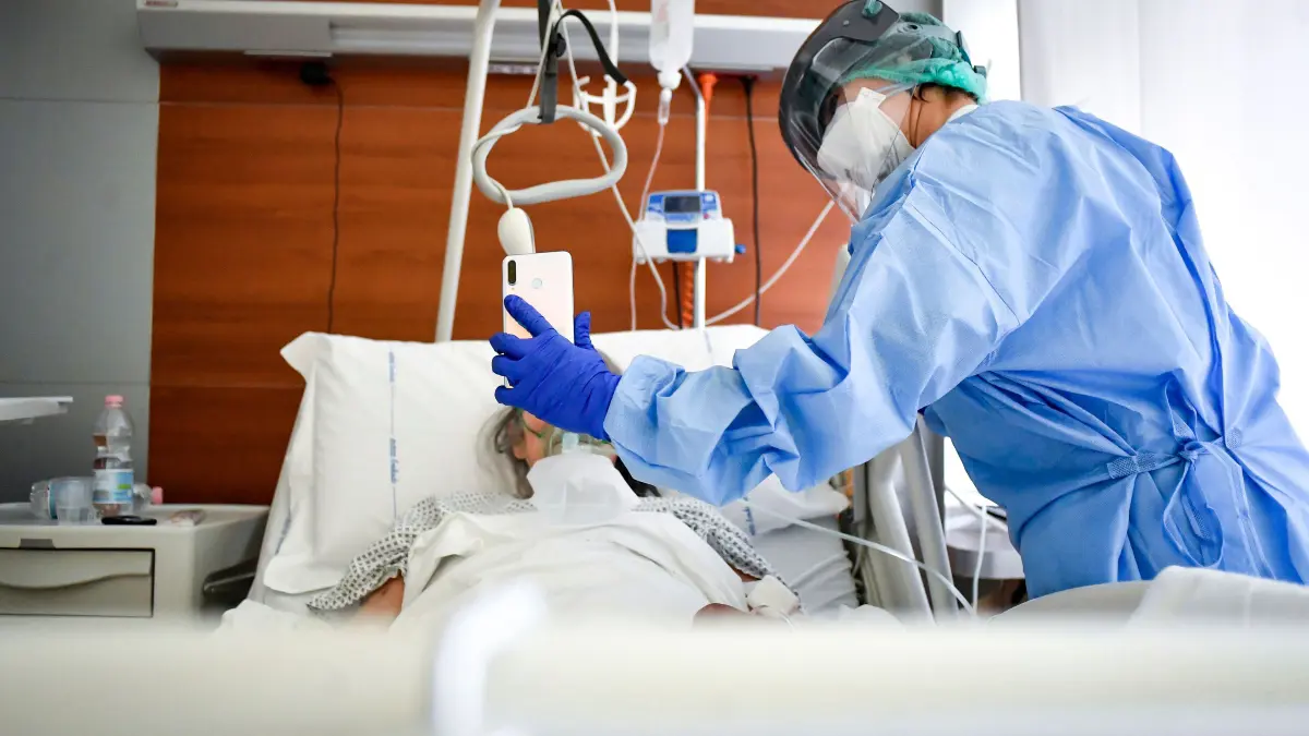 تعافي أكبر معمرة أصيبت بكورونا في العالم (صورة)