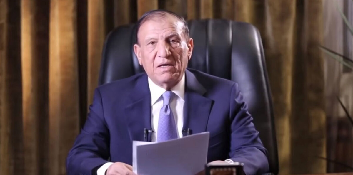 نجل سامي عنان: والدي يتعرض للظلم