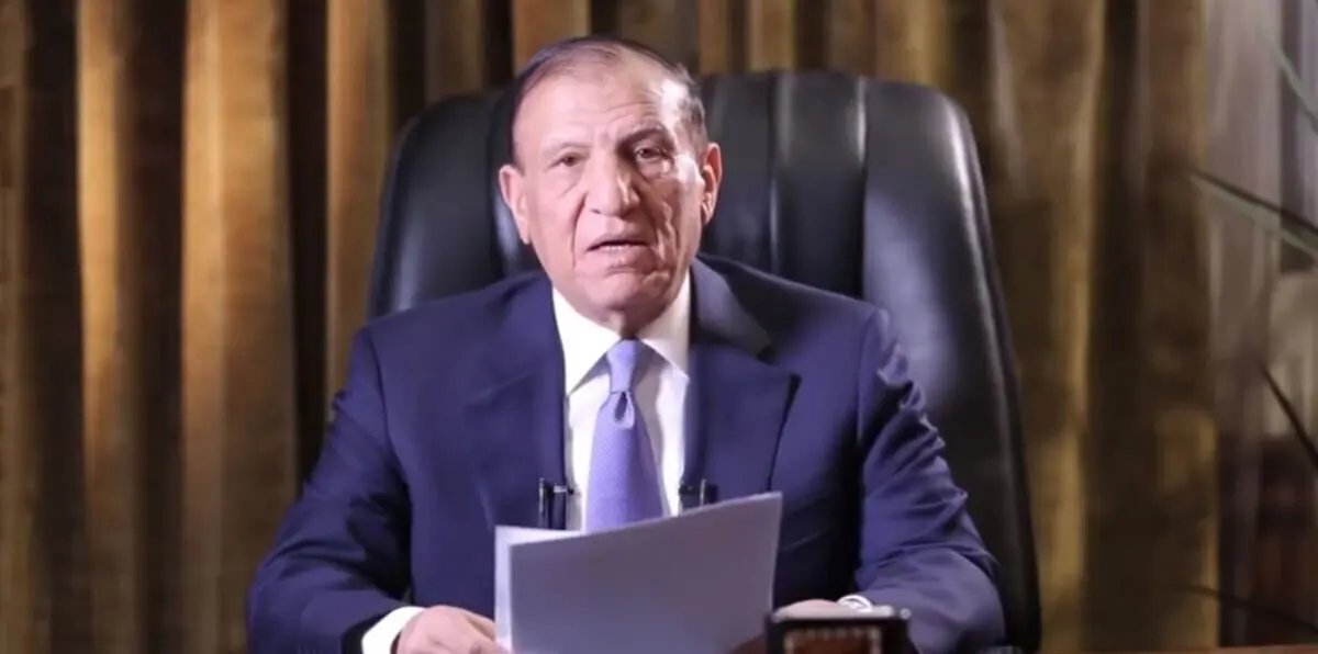 نجل سامي عنان: والدي يتعرض للظلم