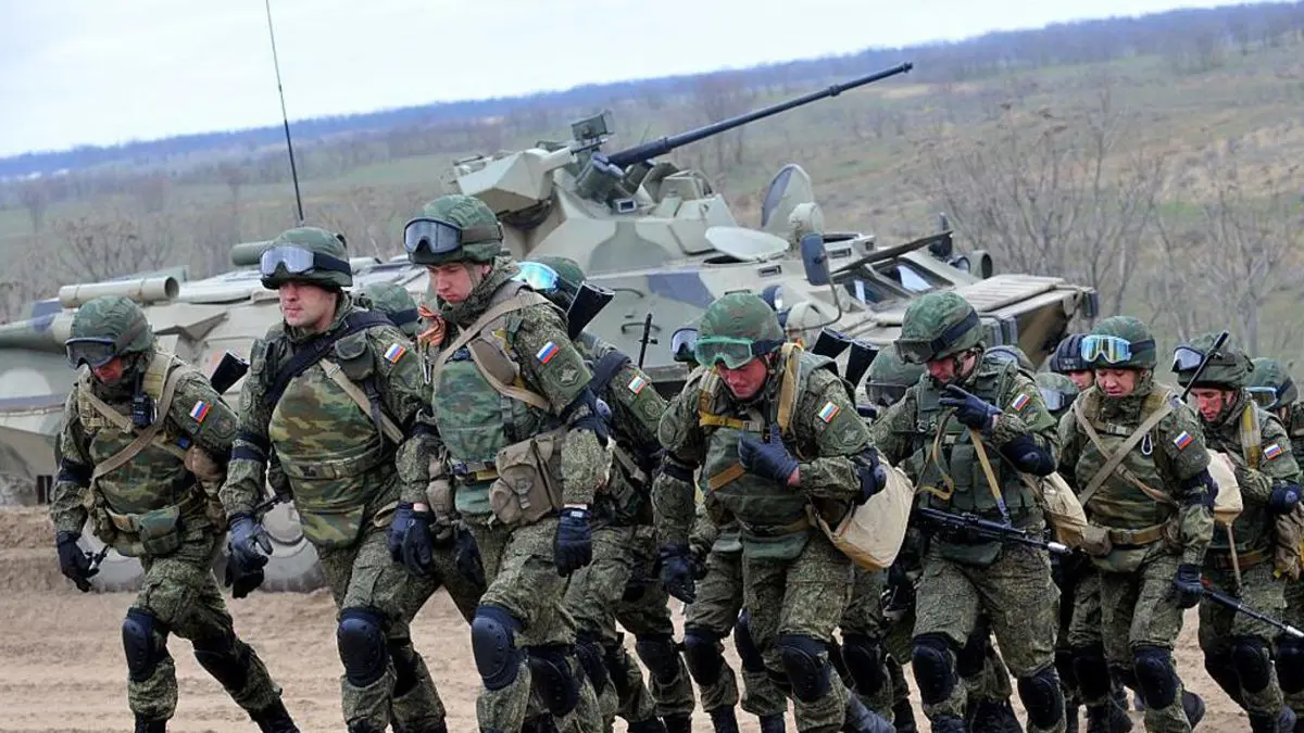 لافروف: الجيش الروسي متمركز بإدلب ونراقب الوضع عن كثب