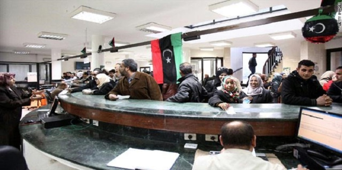 العملة الليبية الجديدة تترنّح بين القبول والرفض