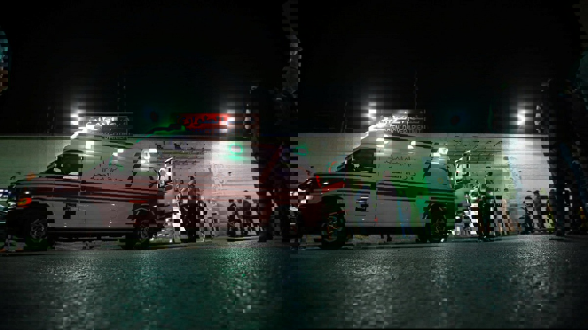 الابن الأكبر اكتشف الفاجعة .. حزن عارم في الأردن على عائلة الصرايرة المنكوبة "صور وفيديو"