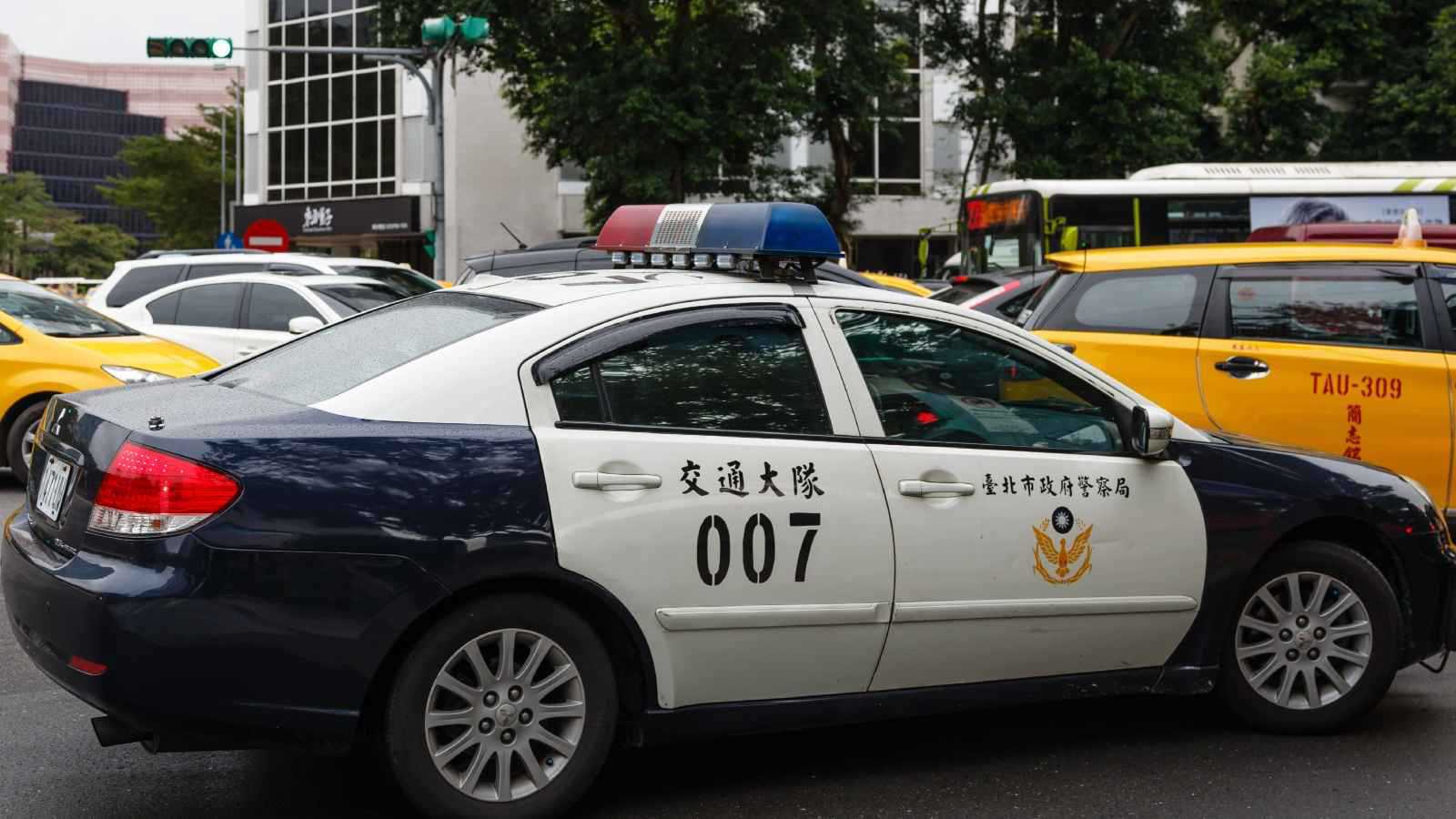 تايوان تداهم 16 شركة صينية للتكنولوجيا المتقدمة