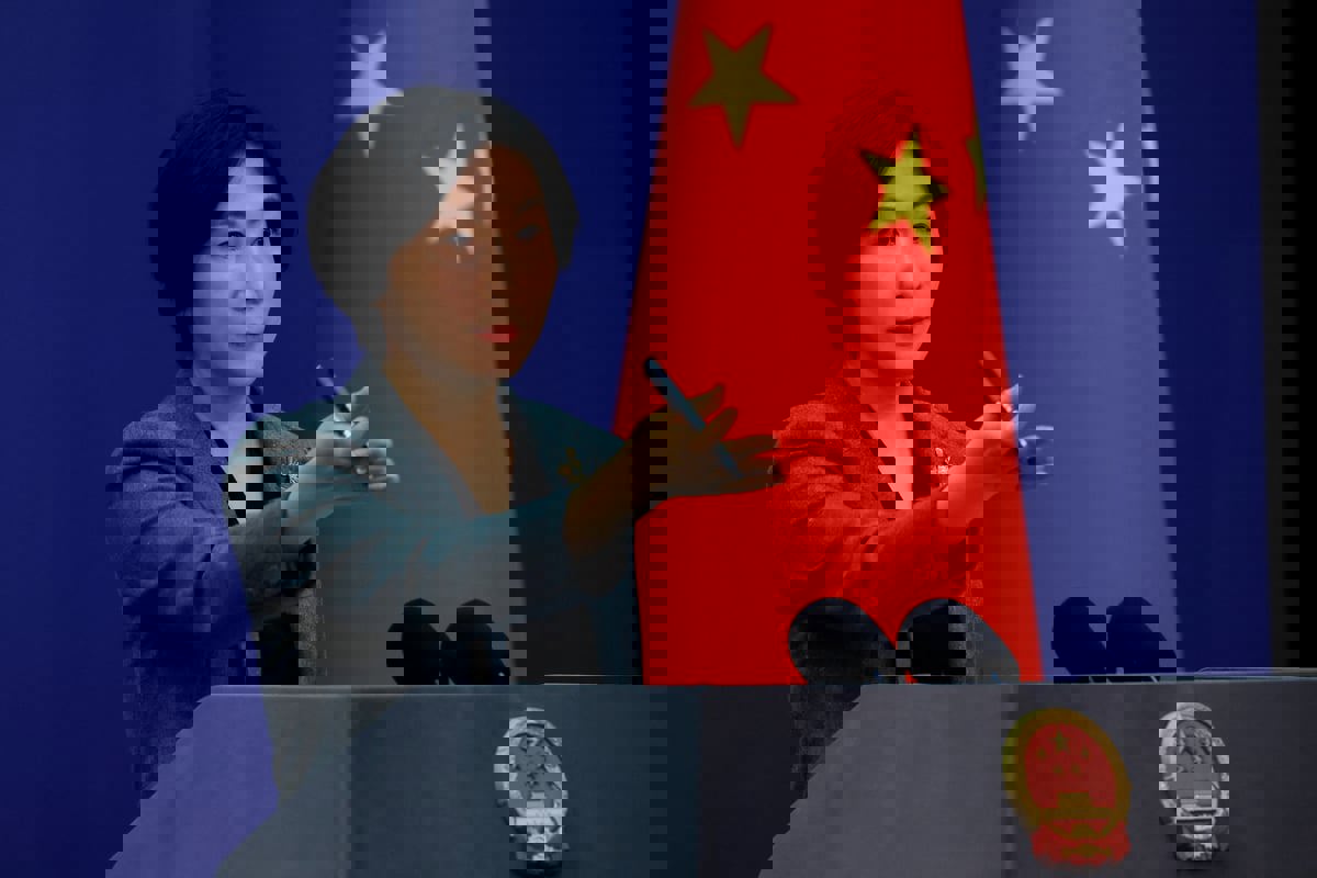 الصين تدعم موظفين من شركة "فيفو" للهواتف الذكية اعتقلا في الهند
