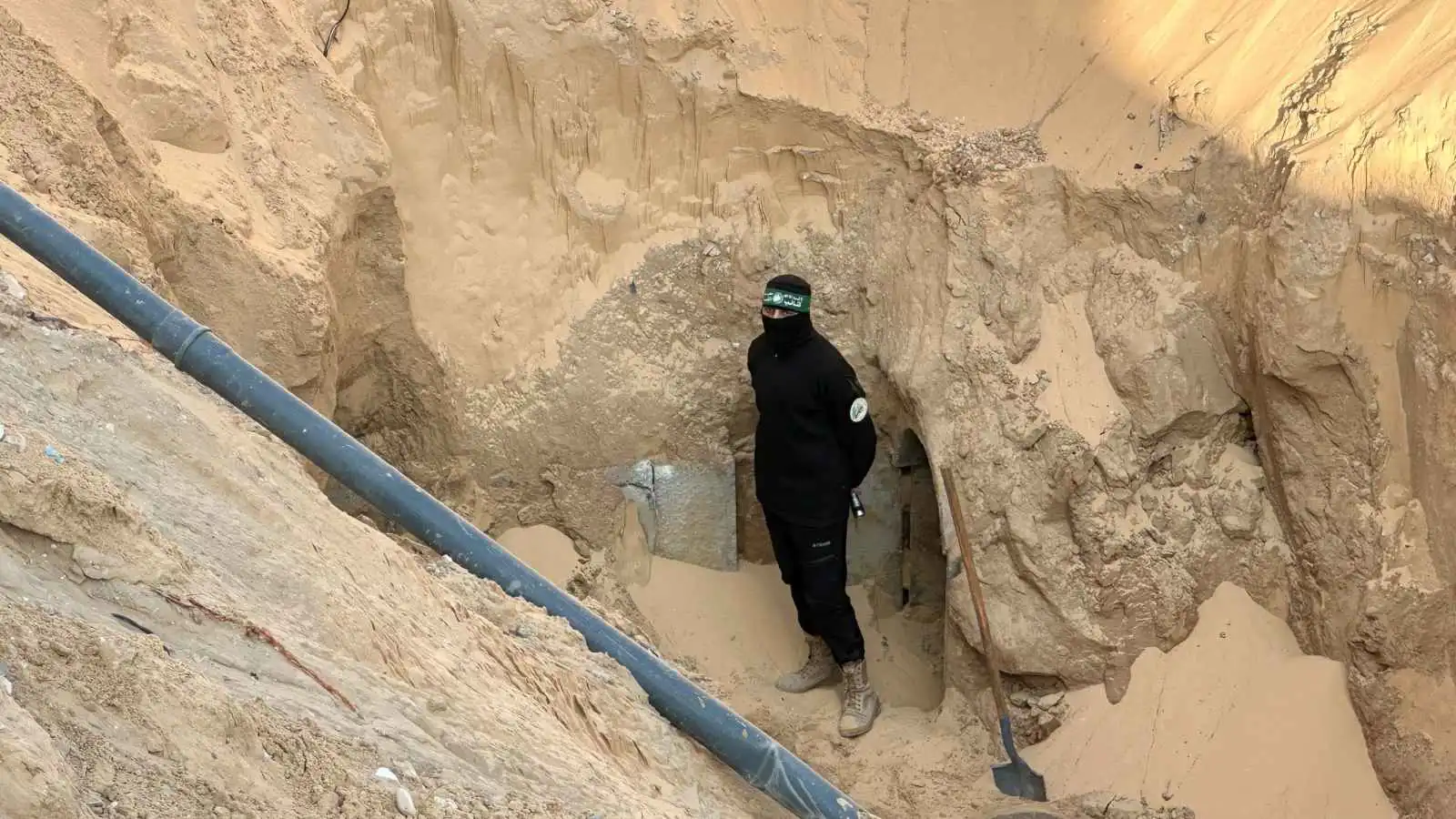 حماس تطلب مزيداً من المعدات للبحث عن جثث رهائن داخل "الخط الأصفر"