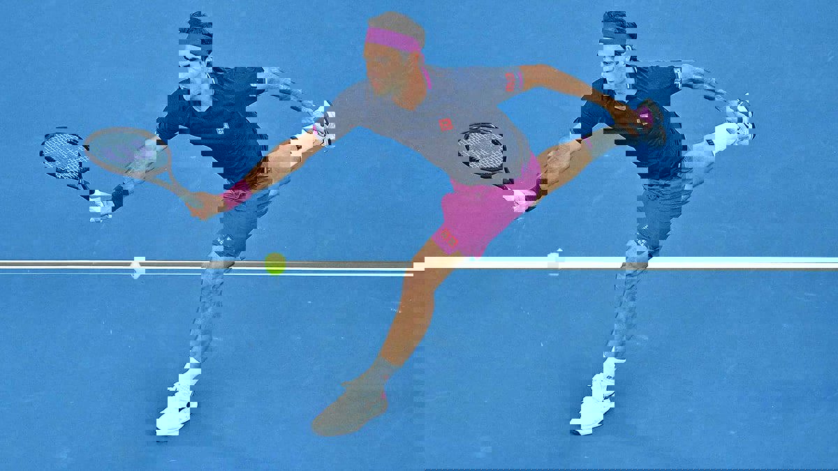 مدرب فيدرر يستبعد مشاركته في بطولة أستراليا المفتوحة للتنس