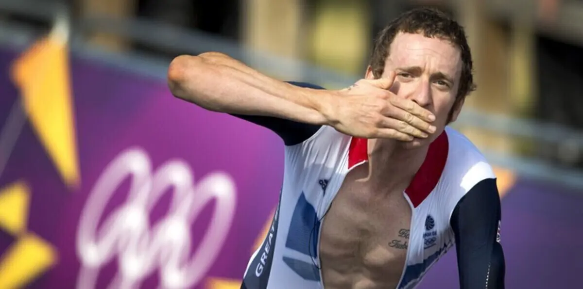 البريطاني ويغينز يعتزل رياضة الدرّاجات