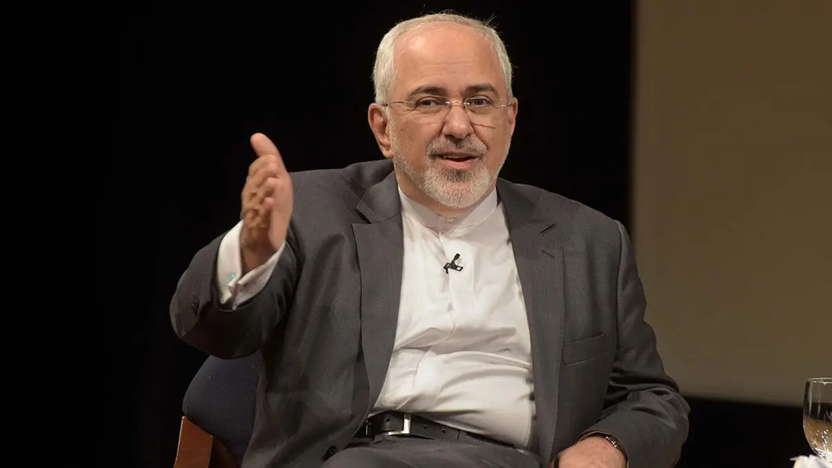 موقع إيراني: ظريف أبلغ روحاني باستقالته أثناء زيارة الأسد إلى طهران