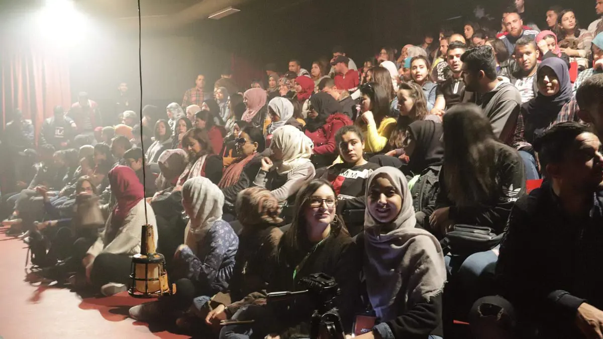 تونس.. "مسارح الجيب" تغزو الأحياء الشعبية وتقاوم "الفقر الفني"