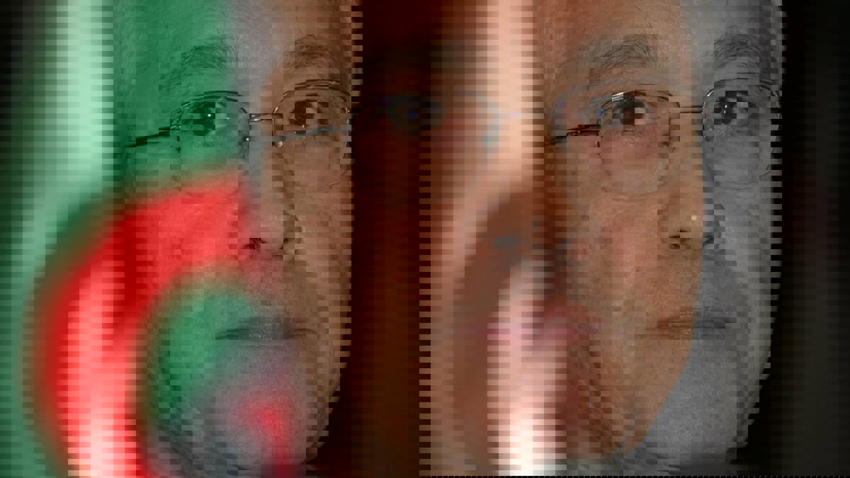 الجزائر.. بدء محاكمة وزير الطاقة الأسبق شكيب خليل بتهمة فساد