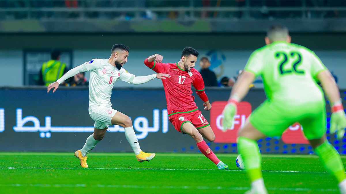 "خطأ مركب" سبب خسارة منتخب عمان أمام البحرين في نهائي كأس الخليج (فيديو)