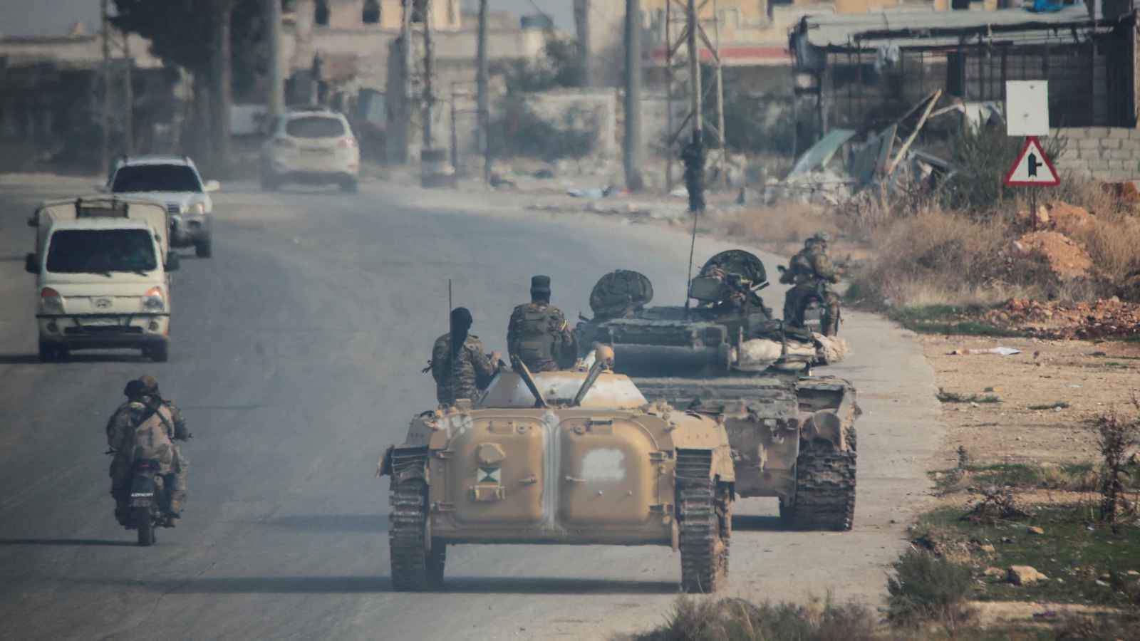 المرصد السوري: 16 قتيلا في غارات روسية على حلب (فيديو)