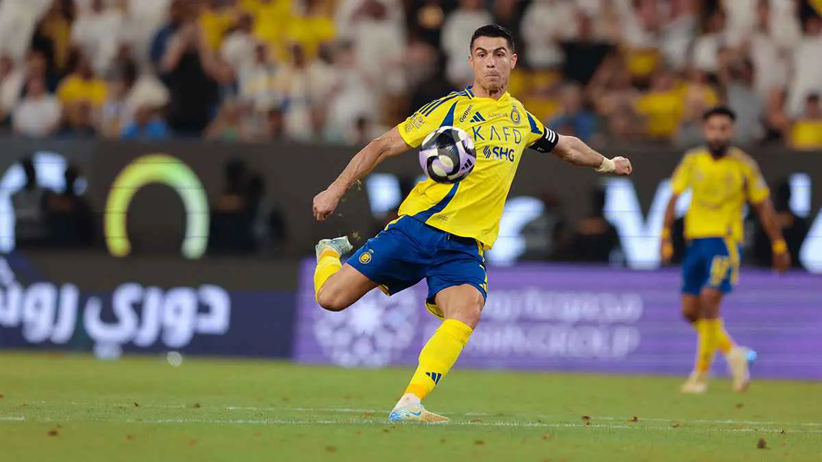 فرصة لا تعوض.. رونالدو يمنح الهلال 4 خدمات لا تقدر بثمن