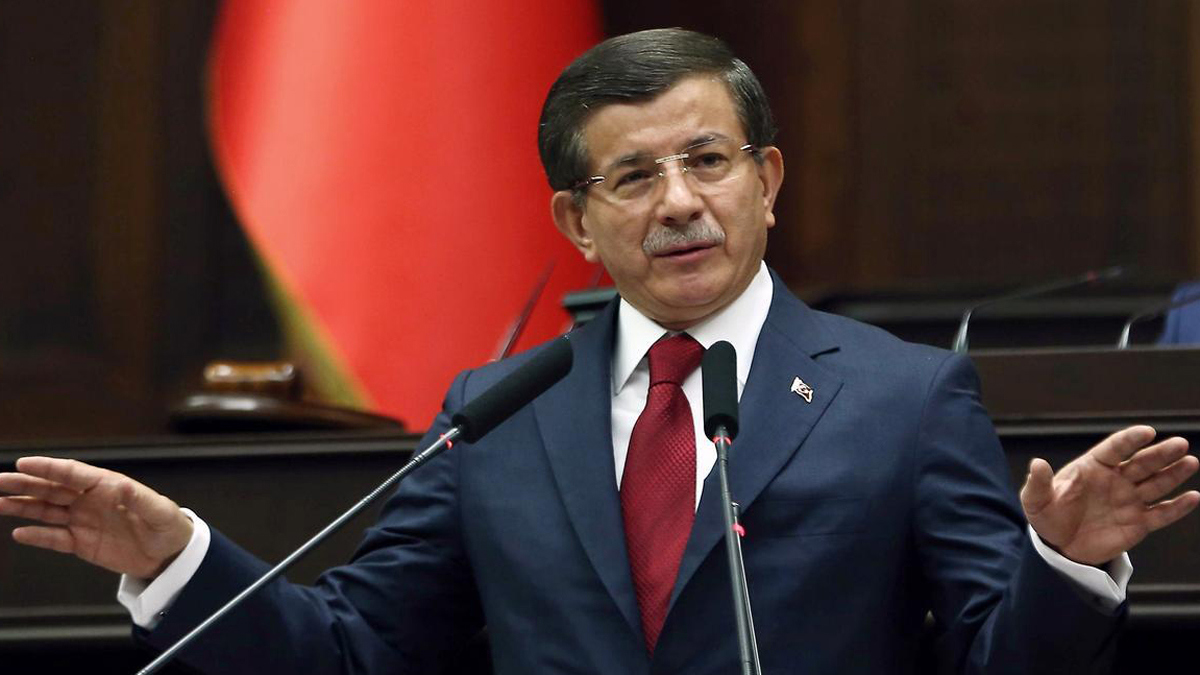 داود أوغلو: العدالة والتنمية لم يعد قادرًا على حل مشاكل تركيا