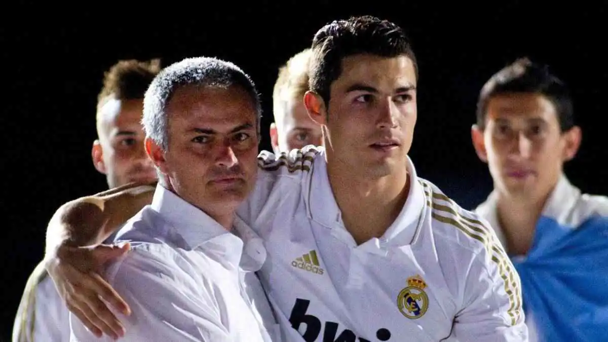 لا تفعل هذا الخطأ.. مورينيو يحذر خصوم كريستيانو رونالدو