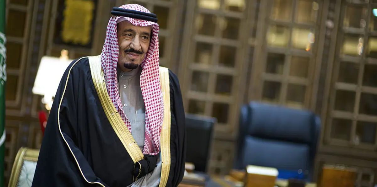 "إساءة" جديدة من الإعلام القطري للملك سلمان خادم الحرمين الشريفين