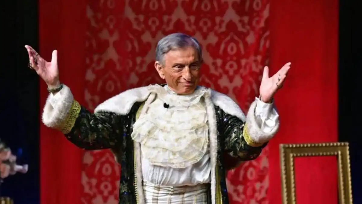 وفاة أيقونة المسرح التركي خلدون دورمان عن 97 عاما